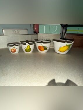 Rae Dunn lemon fresh fruit measuring cups - yes